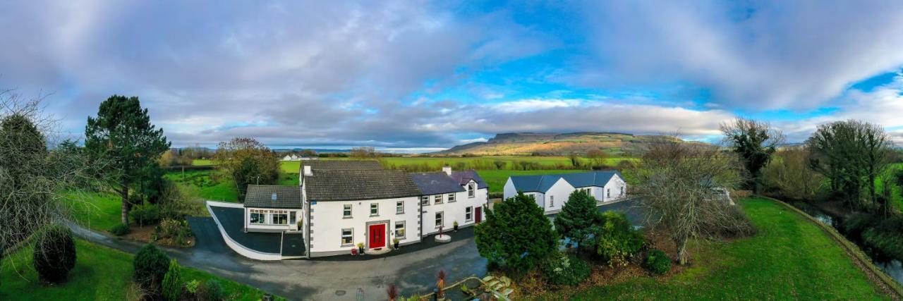 Willow House Bed & Breakfast And Orchard Studios Self Catering Limavady Esterno foto