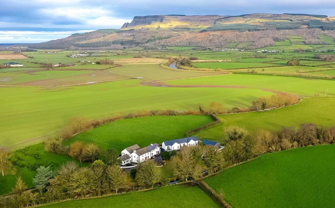 Willow House Bed & Breakfast And Orchard Studios Self Catering Limavady Esterno foto