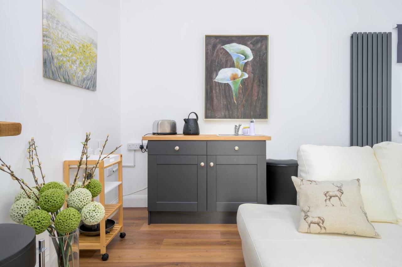 Willow House Bed & Breakfast And Orchard Studios Self Catering Limavady Esterno foto
