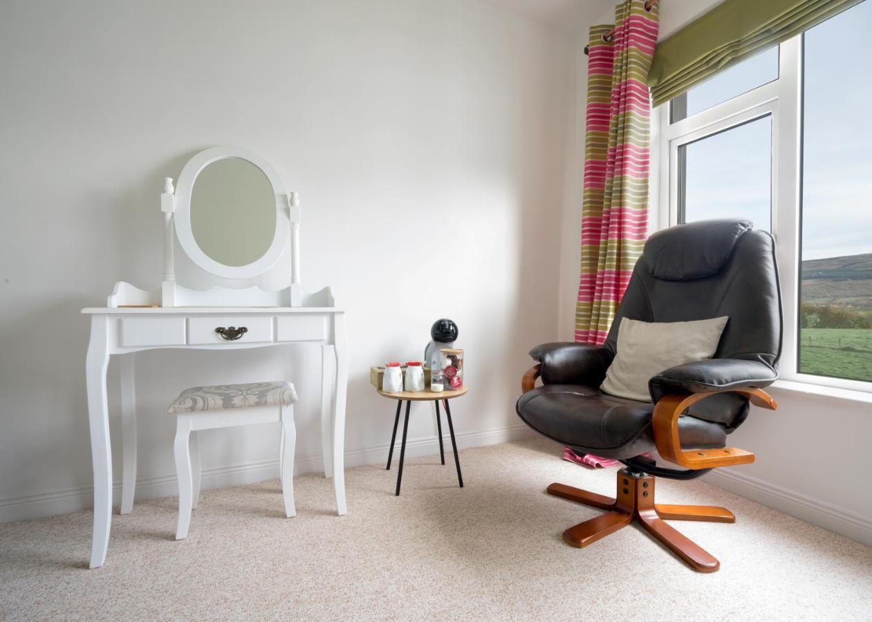 Willow House Bed & Breakfast And Orchard Studios Self Catering Limavady Esterno foto