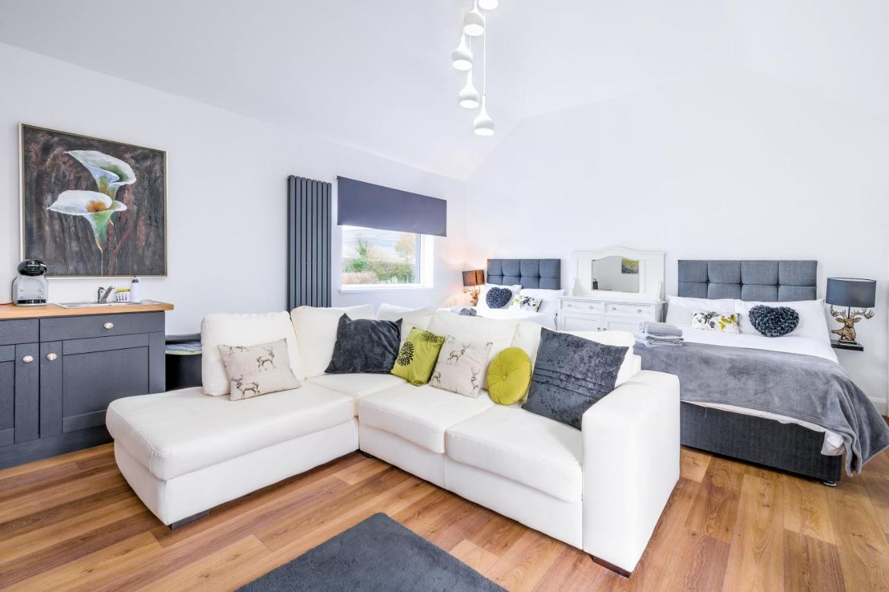 Willow House Bed & Breakfast And Orchard Studios Self Catering Limavady Esterno foto